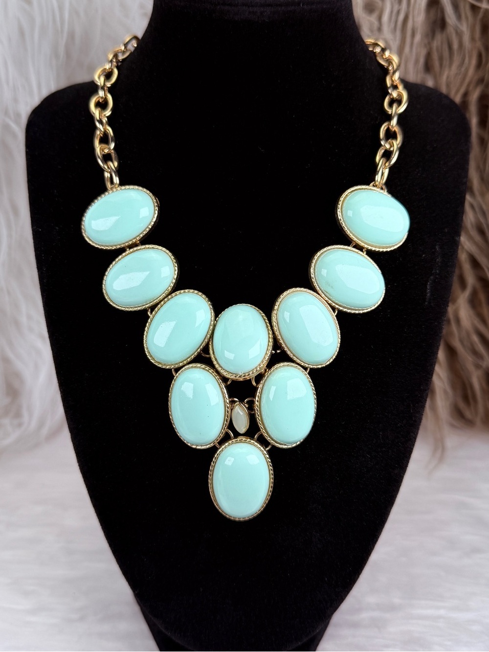 Vintage Mint Green Cabochon Statement Necklace Gold Tone